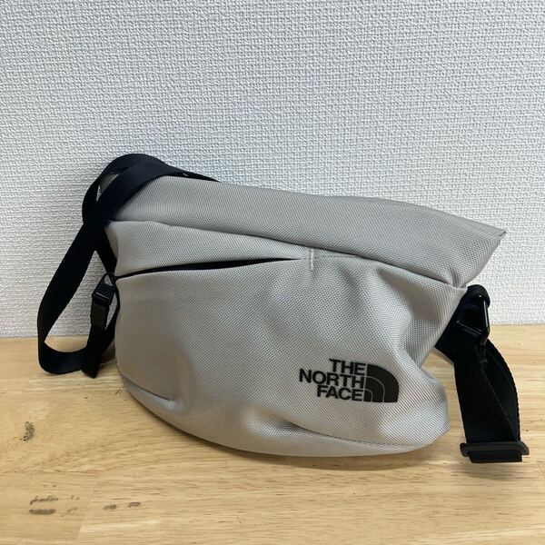 THE NORTH FACE ノースフェイス NM82509 Pyrenees Shoulder ピレネーショルダー ショルダーバッグ 鞄 2L 10126441
