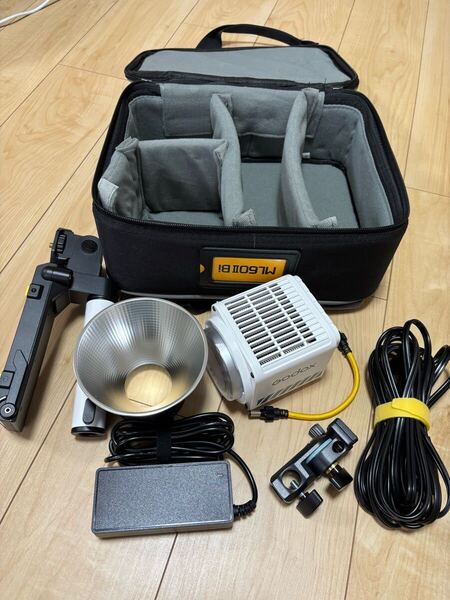 Godox ゴドックス ML60IIBi LED ビデオライト NP-Fハンドル付き 極美品