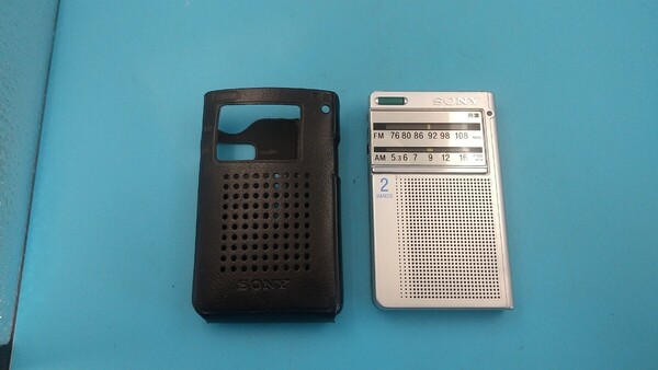 K3466 SONY ICF-R46 FM/AM ラジオ ポケットラジオ 簡易確認&簡易清掃&ラジオ受信& 音出しOK 現状品 送料無料