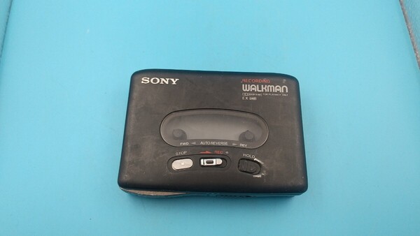 K3471 SONY WALKMAN WM-RX77 カセットプレーヤー /ソニー/通電不可 現状品 送料無料 JUNK