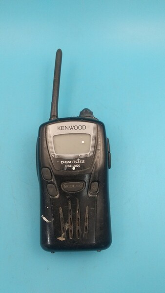 K3490 KENWOOD DEMITOSS UBZ-LM20 特定小電力トランシーバー /ケンウッド/無線機/受信機/ 通電OK 現状品 送料無料 JUNK