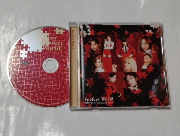 送料込み TWICE トゥワイス CD JAPAN 3rd ALBUM ☆Perfect World☆ 10曲 ONCE JAPAN限定盤 ケースキズ K-POP