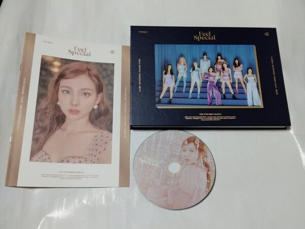 送料込み TWICE トゥワイス CD ディスク ナヨン THE 8TH MINI ALBUM ☆Feel Special☆ 7曲 韓国盤 K-POP
