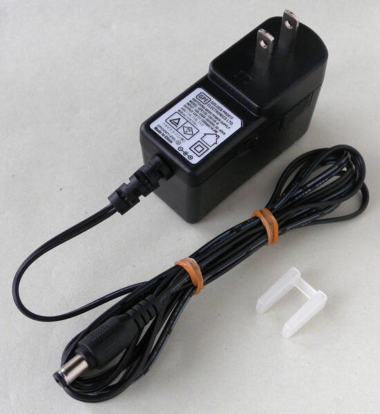 送料無料 ツカモトエイム(株) スイッチチェア AIM-114 AIM-115 AM-117 専用 ACアダプター GPE125-120120-6 センタープラス 12V 1200mA 即決