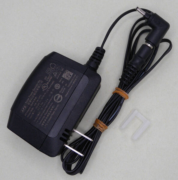 送料無料 社外品 ACアダプター 12V 1.5A 変換DCプラグ付属 / Panasonic プライベート ビエラ モニター 用 SAE0015 SAE0015AA 代替 流用