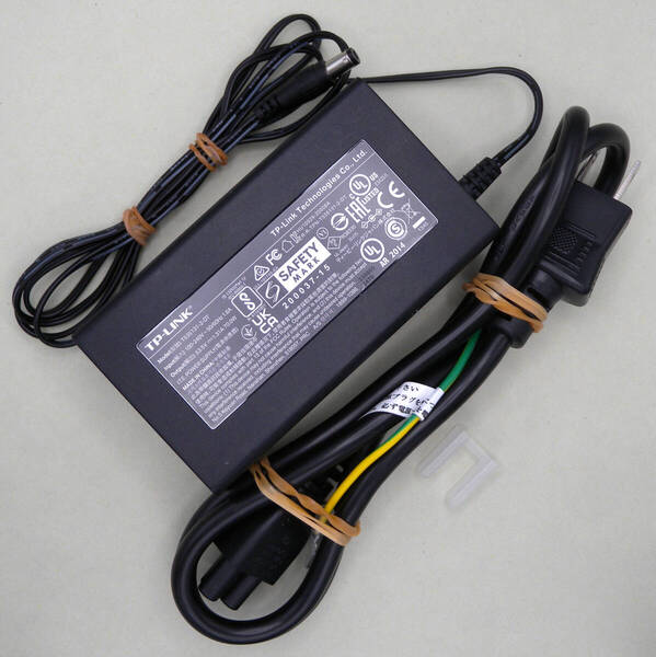 送料無料 TP-LINK ティーピーリンク 純正 ACアダプター T535131-2-DT センタープラス 53.5V 1.31A 70W 即決!