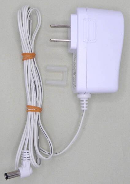 送料無料 ティーズネットワーク ACアダプター DQS151-240065-16528 TSK-N8 センタープラス 24V 24.0V 0.65A 650mA ピン無し 5.5mm 2.1mm