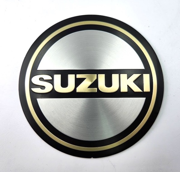 GS400 ダイナモカバー エンブレム ステッカー SUZUKI 検/ GS400E GS425 GSX250 GSX400 GT380 GT750 ザリ ゴキ CBX400F Z400FX 絶版旧車