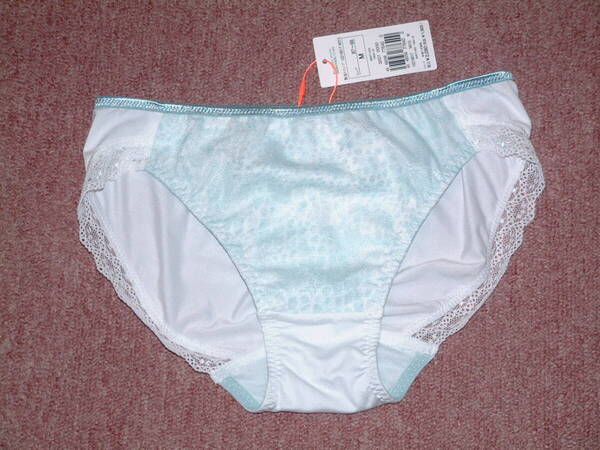 ★送料込み★定価2090円★トリンプ アモスタイル レギュラーショーツ ウィスパーオブウォーター AMST1433 Hikini JX M015 Mサイズ