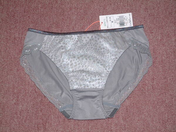★送料込み◆定価2090円★トリンプ アモスタイル レギュラーショーツ ウィスパーオブウォーター AMST1433 Hikini JX M013 Mサイズ