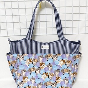子猫と水彩水玉・ヒッコリー カラーデニム・ネイビーのサイドポケット付きトートバッグW