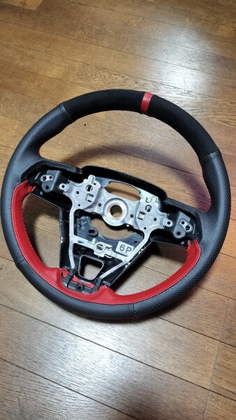 ★ワンオフ★純正加工ステアリング★美品★検/220系クラウン/ RAV4/カムリ/カローラ スポーツ/カローラクロス等に/張り替え/ヒーター無し