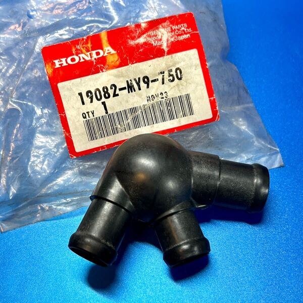 ★新品 CB400SF (NC31)/CB400four (NC36) 純正 ウォーターホースジョイント 19082-MY9-750