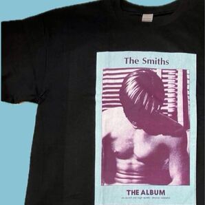 XL/新品/ザ・スミスTheSmiths/1st ポスターフォト/Tシャツ/Hand In Glove/Morrissey/Johnny Marr/BK