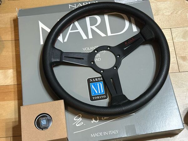 NARDI 限定品 ナルディ ステアリング レッドステッチ 35パイ