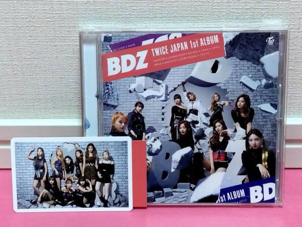 K-POP♪ TWICE JAPAN 1st ALBUM「BDZ」日本盤CD+トレカ 美品!