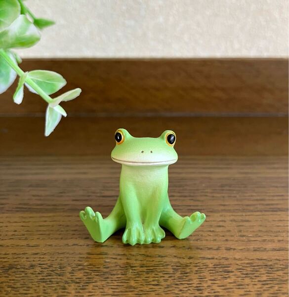 カエルのマスコット♪ Copeau コポー 開脚座り かえるの置物