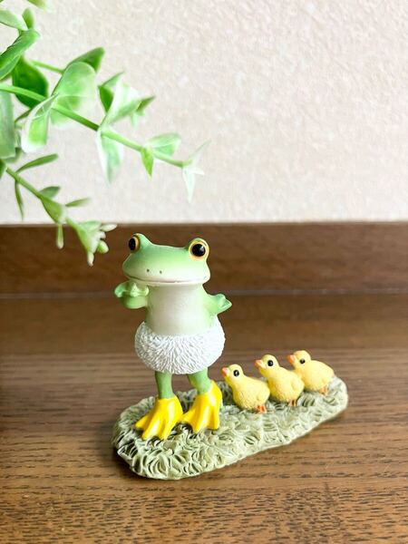 カエルのマスコット♪ Copeau コポー アヒルごっこ かえるの置物