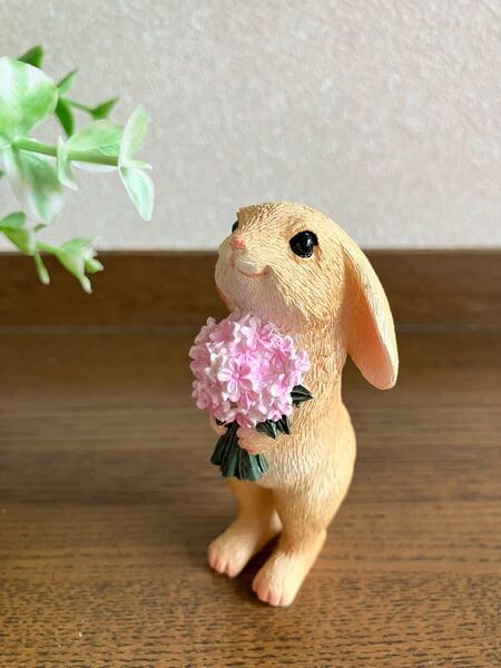 フレンドリーマスコット♪ ブーケラビット うさぎの置物