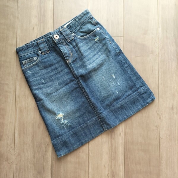 送料無料*美品【GAP ギャップ 】ダメージ加工 デニムミニスカート XXS W68㎝