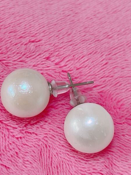 南洋白蝶真珠 ビッグサイズ 直結ピアス 本真珠 直径12.5〜12.7mm 重さ6.2g(2個ペア)