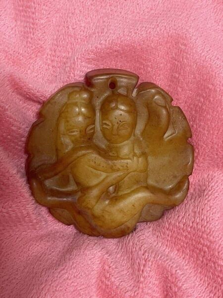 天然玉石 春画 浮世絵 時代物 男女 古い 古美術 彫刻工芸品 根付 81.6g 直径56mm