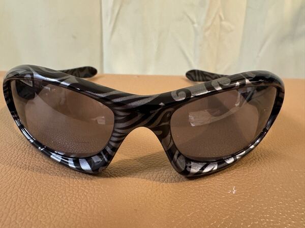 未使用箱有り オークリー モンスタードッグ トライバルoakley monster dog (6/7まで