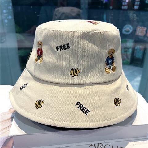 新品 総柄 ベア bear キャップ 帽子 バケットハット 刺繍 日よけ 日焼け防止 ベージュ 高級 男女兼用 クマ
