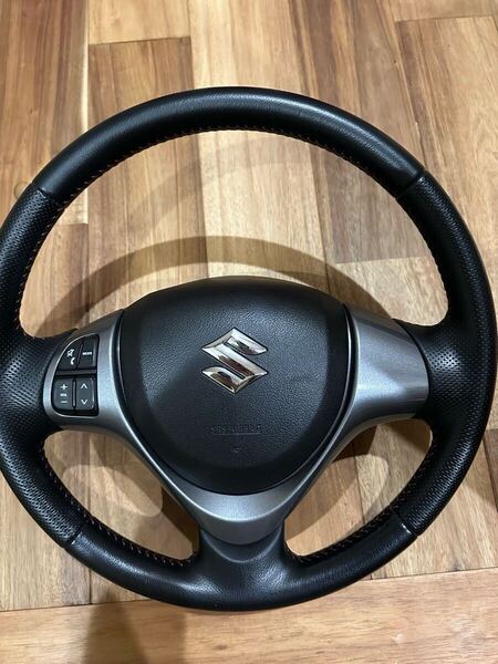 HA36S アルトワークス 純正本革ステアリングホイール ホーンパッドセット スズキ ステアリング 赤ステッチ エアバッグ無