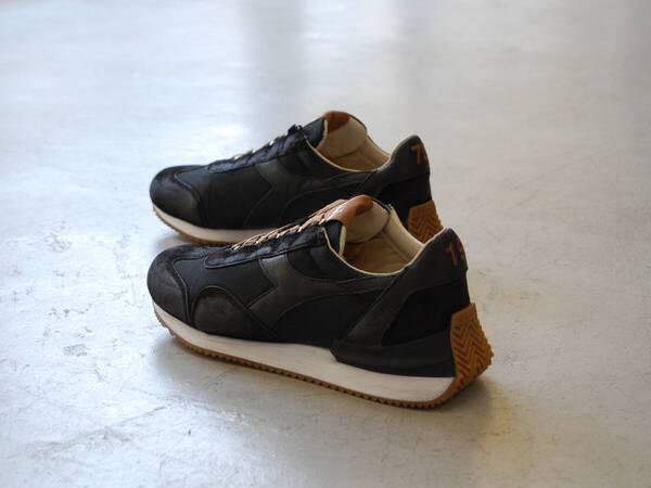DIADORA equipe mad★US9★検索用,ディアドラ,エキップ,マッド,オール,ブラック,真っ黒,レトロ,クラシック,VINTAGE,海外,限定