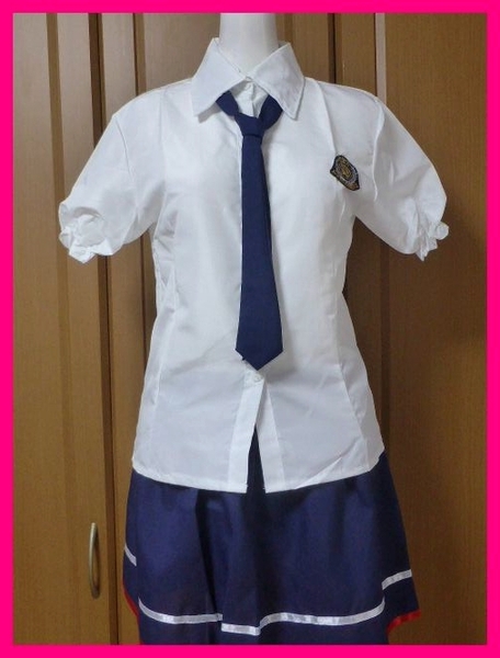 送料無料【新品・3点セット】学生服/女子高生コスプレ衣装M 白/紺 ブラウス/スカート/ネクタイ JKセーラー服コスプレ衣装ハロウィン仮装