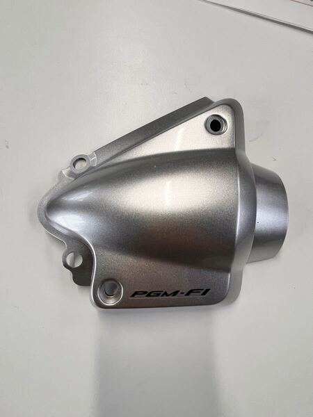 ☆CB1300SF HONDA ホンダ SC54 インジェクションカバー 右側 RH 新品 送料込み☆