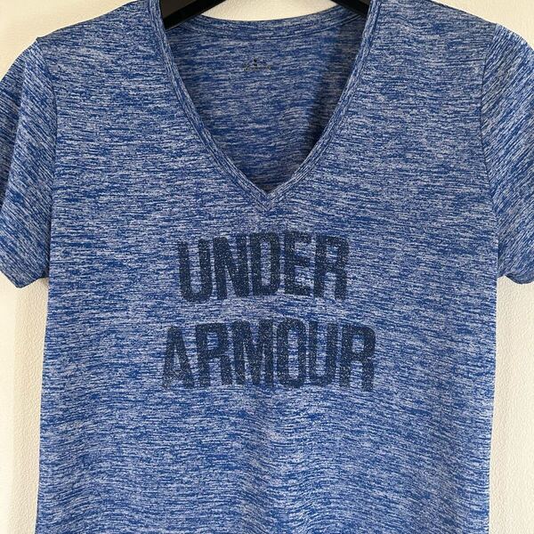 【UNDER ARMOUR】【SMサイズ】アンダーアーマー レディース Tシャツ 半袖 トップス スポーツ ロゴ Vネック