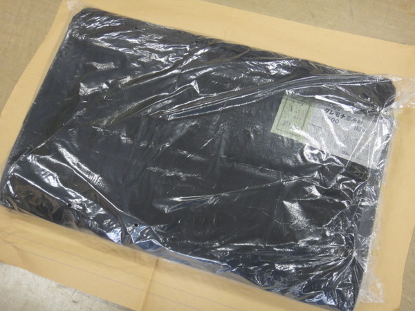 クレモナ寒冷紗(黒)#600 1.8m x 100m 遮光率40% 目合1.2㎜ 遮光 防虫 防風 保温 蒸散防止 【株式会社クラレ】