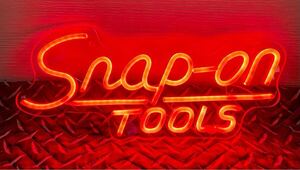 スナップオン LEDネオン ネオンプレート USB電源 調光調整 ガレージ雑貨 アメリカン雑貨 アメ車 工具 LED看板 Snap-on tools ハンドツール