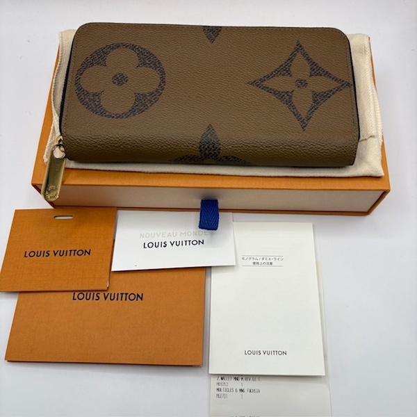 ルイヴィトン Louis Vuitton モノグラム ジャイアント リバース ジッピーウォレット M69353 LU5220