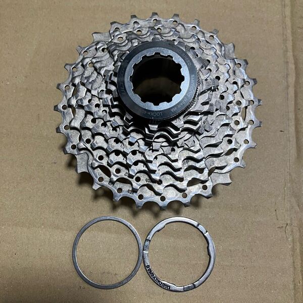 シマノ(SHIMANO) ULTEGRA CS-6700 10s 11-28T カセットスプロケット 10s用スペーサー付き