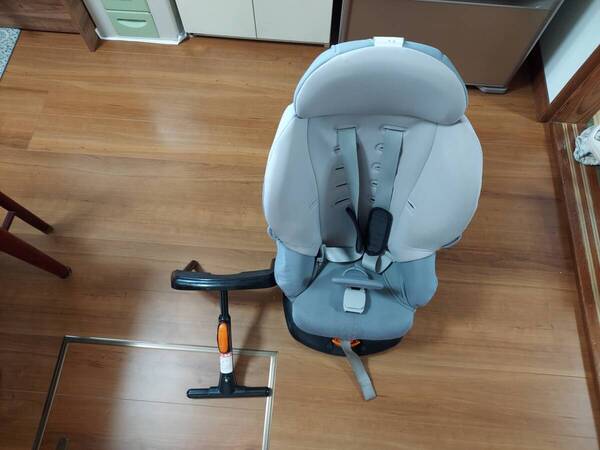 チャイルドシート アップリカ Aprica