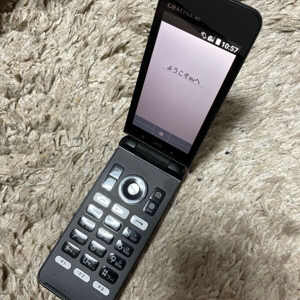 GRATINA 4G auガラケー Android搭載ガラホ グラティーナ 京セラ KYOCERA KYF31 ブラック