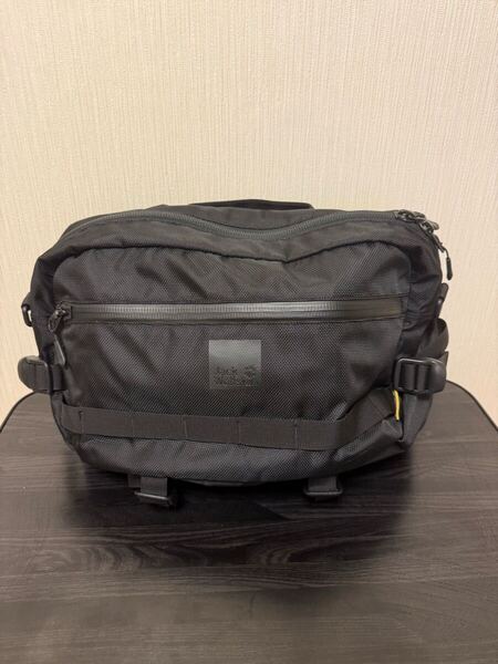 ★☆★ JACK WOLFSKIN(ジャックウルフスキン)ボディバッグ ★☆★ ショルダーバッグ メッセンジャーバッグ