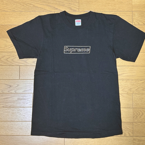 美品 Supreme KAWS Chalk Logo Tee Black シュプリーム カウズ チョーク ロゴ Tシャツ ブラック Sサイズ USED