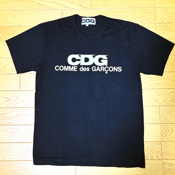 美品 CDG COMME des GARCONS Tシャツ Mサイズ ブラック シーディージー コムデギャルソン USED