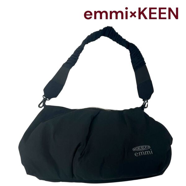 極美品 エミ emmi×KEEN ギャザー ショルダーバッグ ブラック emmi×KEEN レディース M5R026 GATHER SHOULDER BAG 黒、ブラック