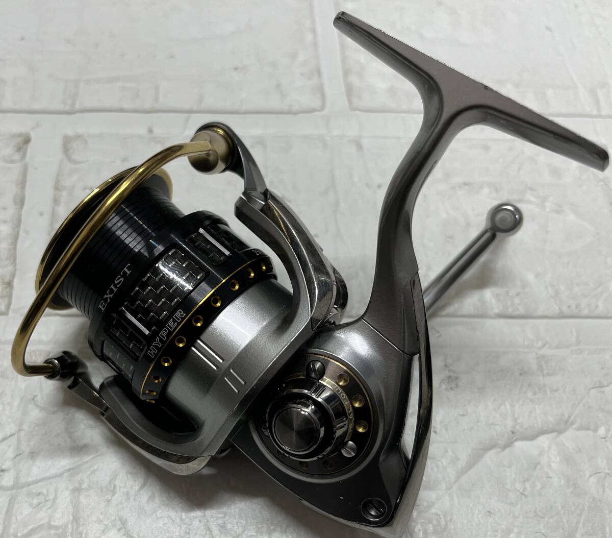 Daiwa] Exist 2508R (ダイワ・イグジスト 2508R) - RISE Shopping