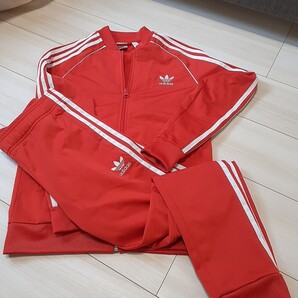 アディダス adidas ジャージ上下セット サイズ160 赤 送料無料で発送いたします。