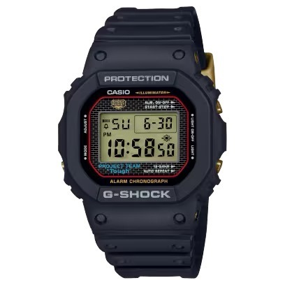 新品!G-Shock 40周年モデル DW-5040PG-1JR