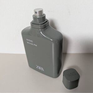 ZARA W/END till 8:00 PM オードトワレ グレー系ボトル 297g残量多め ZARA W/END till 8:00 PM EDT Grey Bottle 297g Left 香水