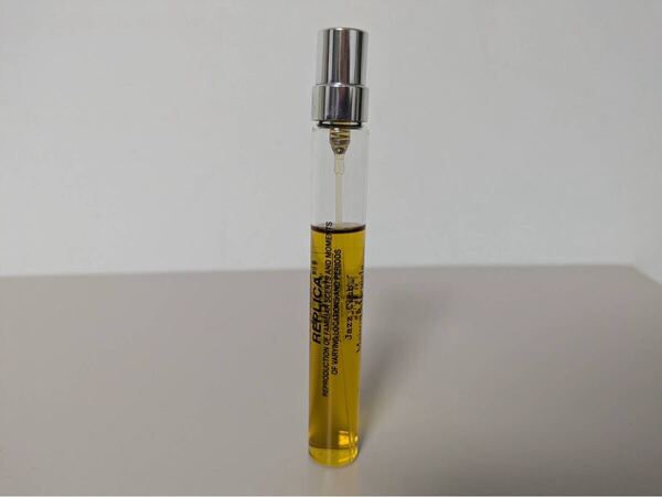 メゾンマルジェラ レプリカ ジャズクラブ 10ml 正規品 残量多Maison Margiela Replica Jazz Club 10ml Authentic High Volume 香水
