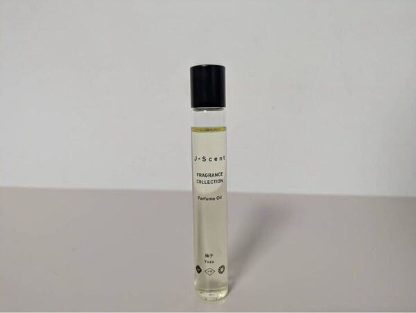 J-Scent ゆず パフュームオイル 10ml ロールオンタイプ ほぼ未使用 J-Scent Yuzu Perfume Oil 10ml Roll-On Nearly Full 香水