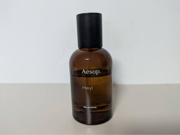 Aesop イソップ ヒュイル オードパルファム 50ml 正規品 残量7割前後 Aesop Hwyl Eau de Parfum 50ml Authentic Approx. 70% Full